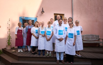 Mary's Meals Team - Risky Dinner FFFM 