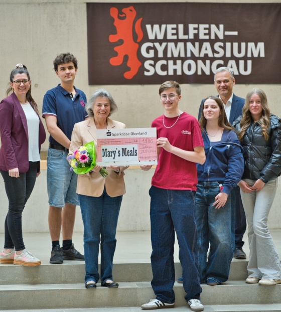 Spendenübergabe des Gymnasium Weilheim 